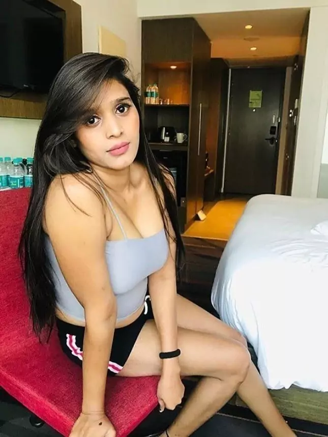 कॉल गर्ल्स सर्विस नवलगुंड